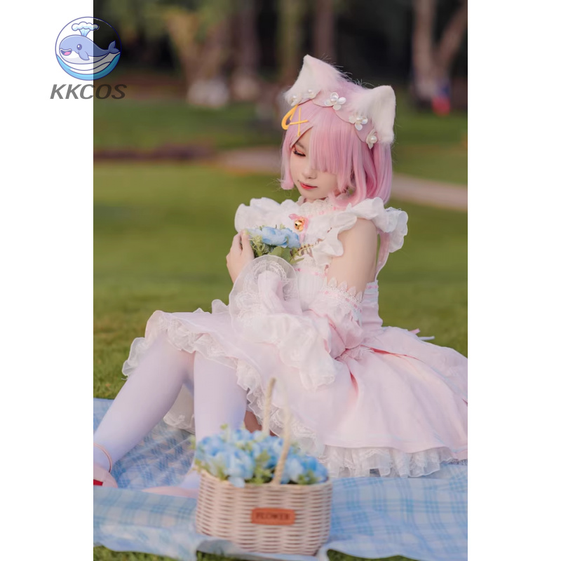 إعادة: صفر - بدء الحياة في عال - مراجعة Anime Cosplay Re Zero وسعره